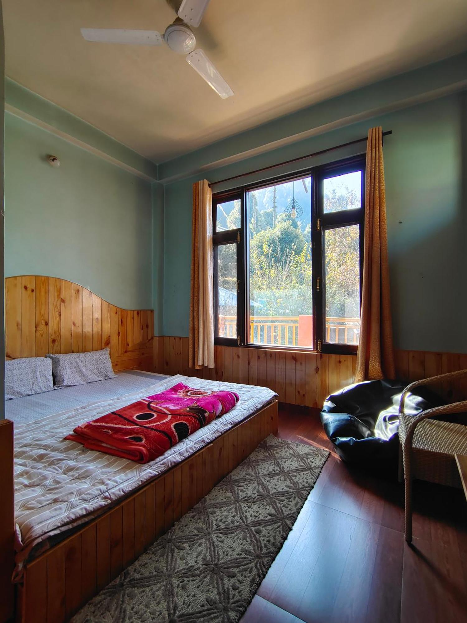 Trinity Homestay Kasol Extérieur photo